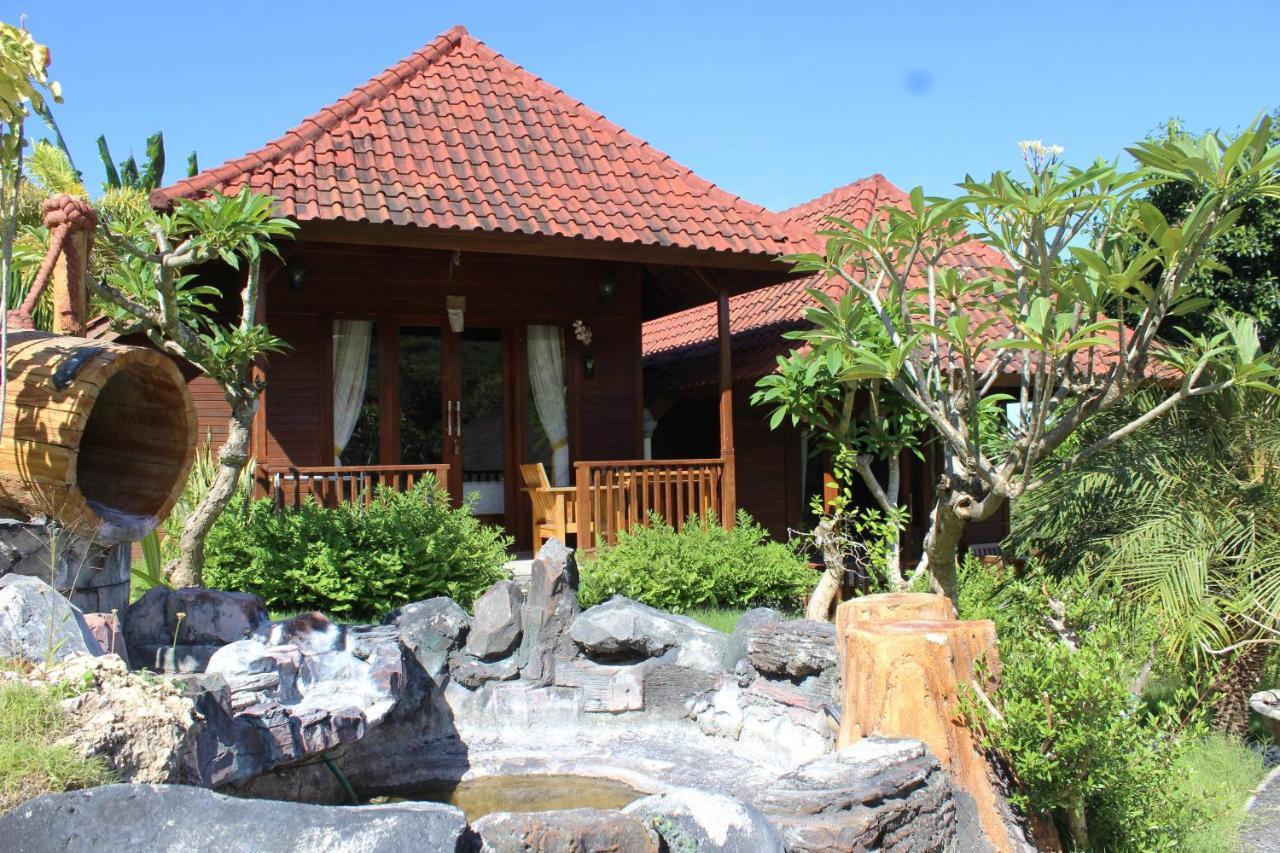 Bamboo Bungalow Jungle View Batununggul Exteriér fotografie